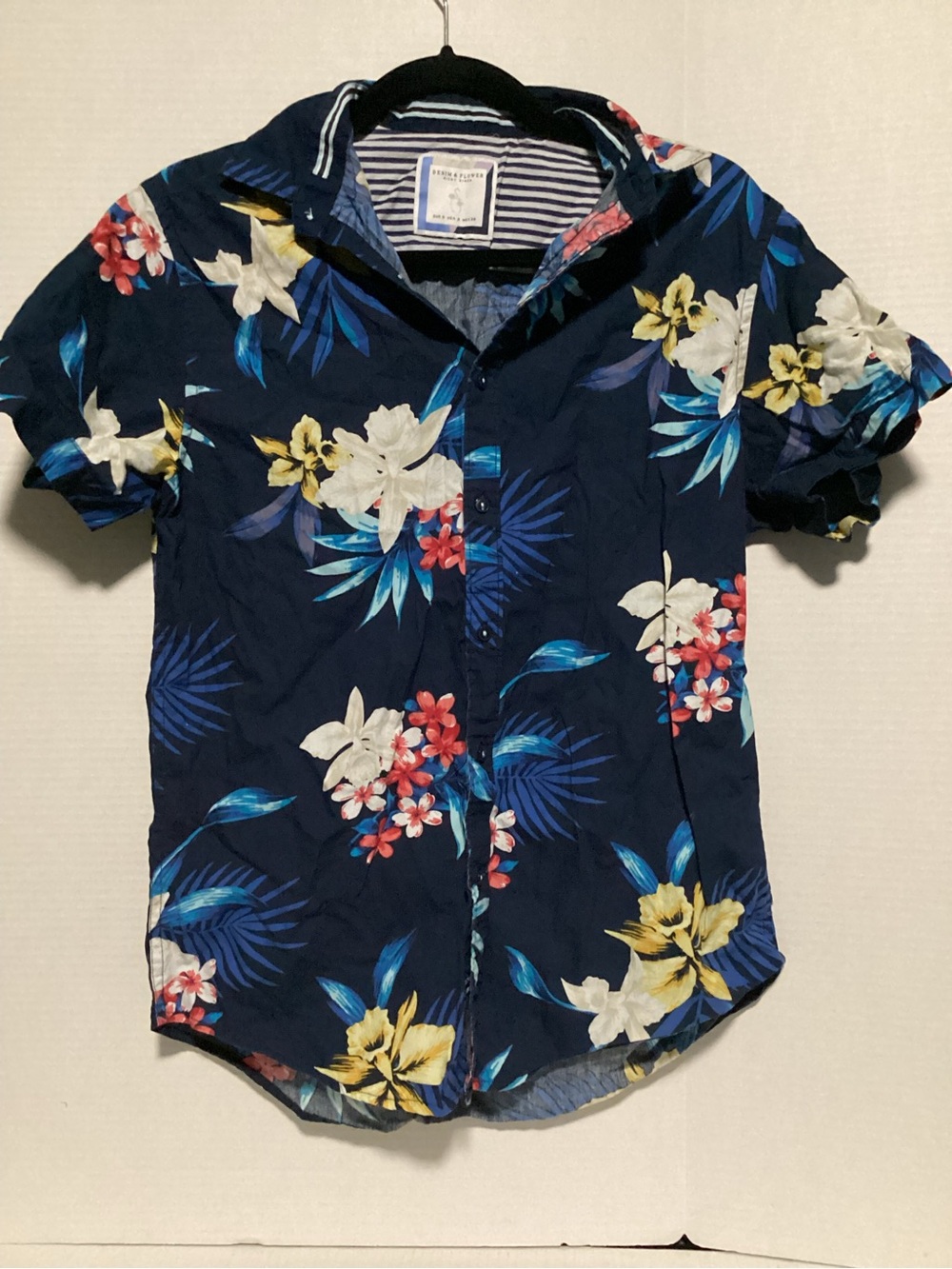 Denim & Flower Navy Short-Sleeve Tropical Floral Button-Down S